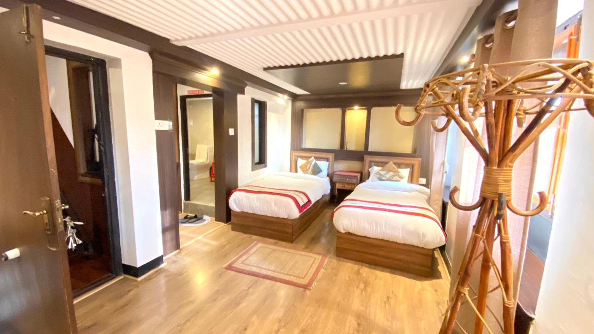 Shiva Guest House Bhaktapur Bagian luar foto