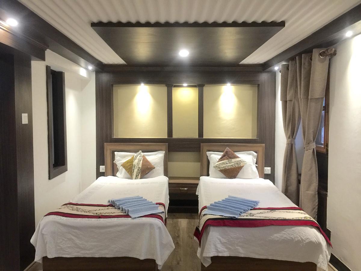 Shiva Guest House Bhaktapur Bagian luar foto