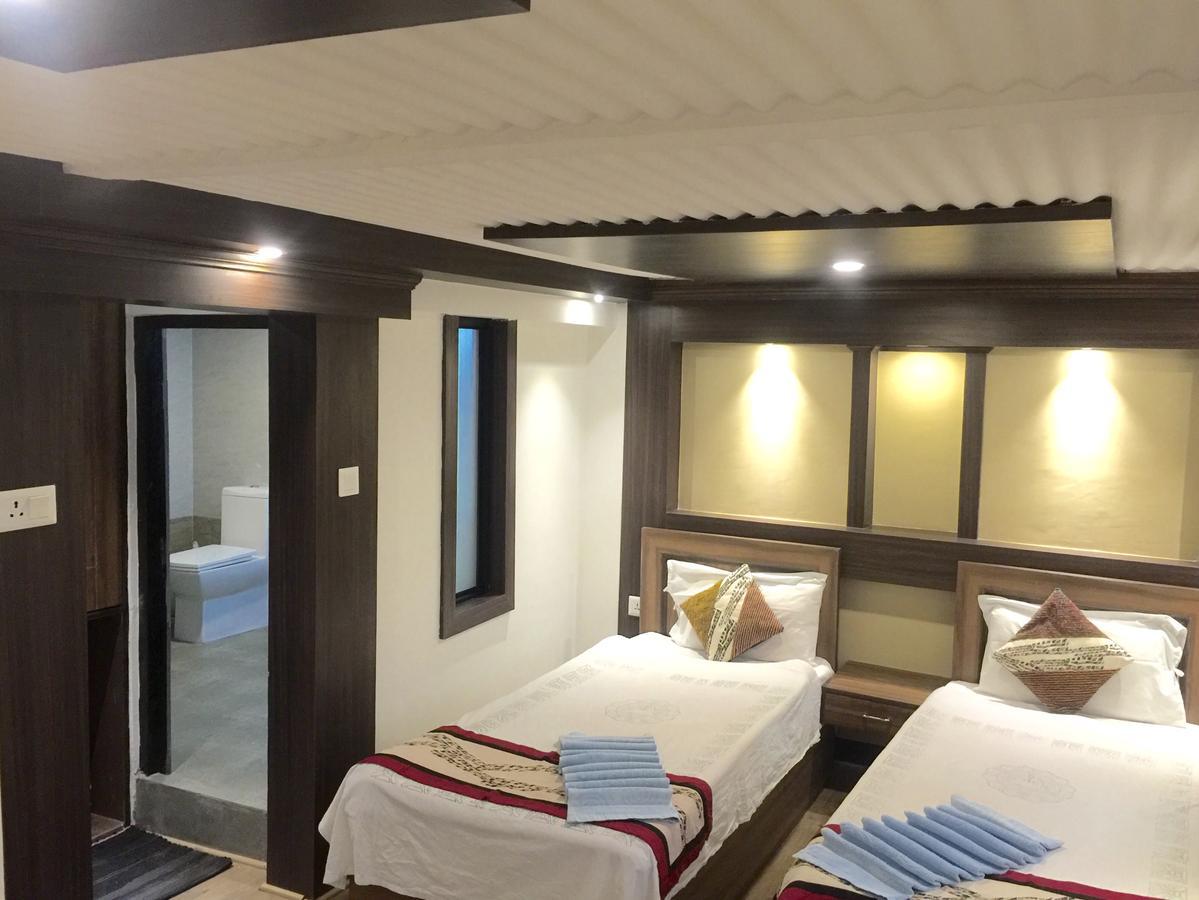 Shiva Guest House Bhaktapur Bagian luar foto